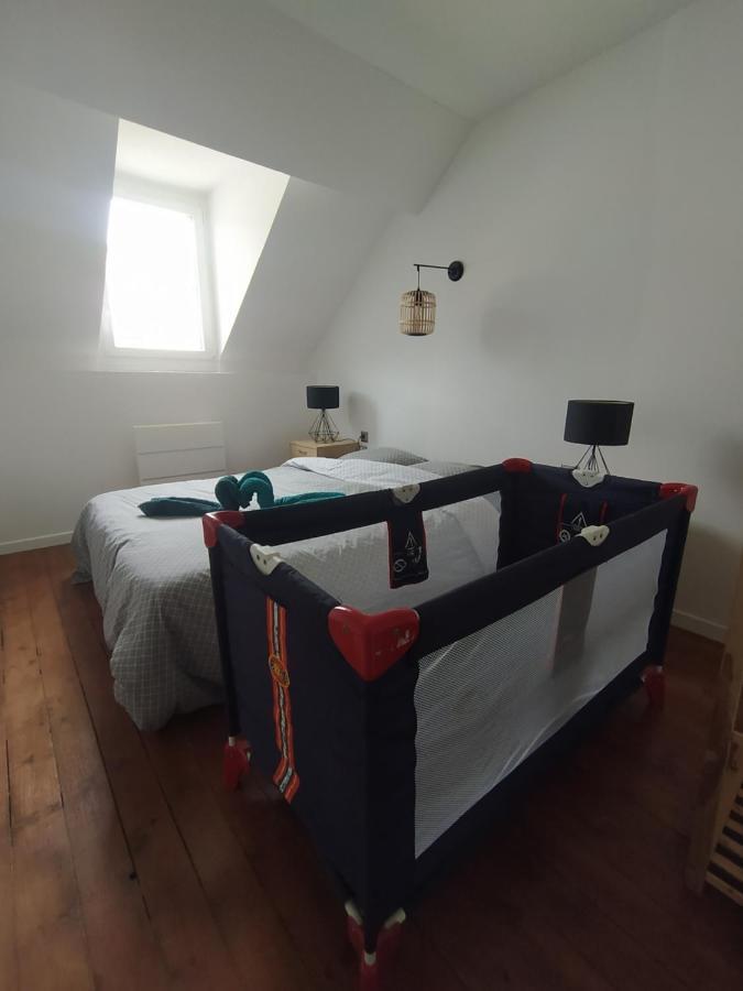 Le Nid Normand Avec Terrasse - Stationnement Facile Et Gratuit - 5 Min Seine Apartment Deville-les-Rouen Luaran gambar