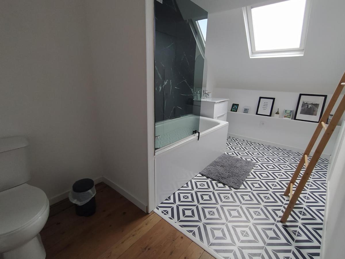 Le Nid Normand Avec Terrasse - Stationnement Facile Et Gratuit - 5 Min Seine Apartment Deville-les-Rouen Luaran gambar
